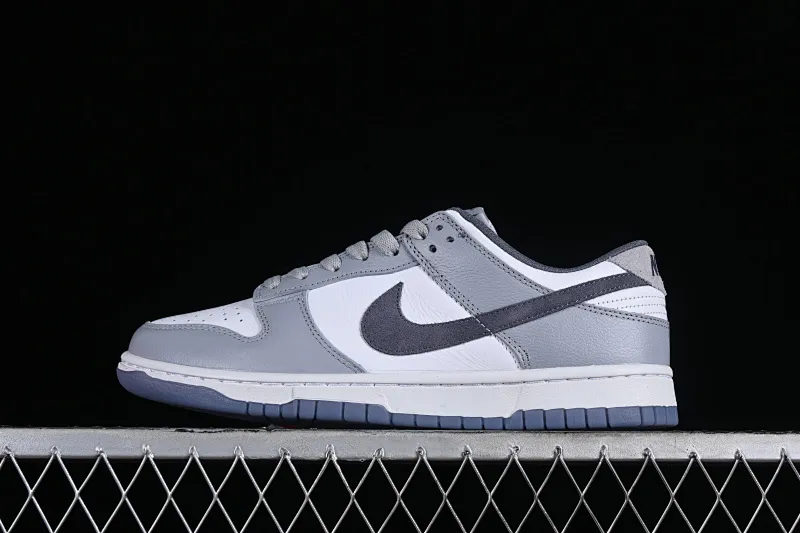 All Categories Nk SB Dunk Series Nk SB Dunk Low Low-top sneakers Nk Dunk Low "Light Carbon"​ Simple gray and white SB low-top casual sneakers FJ4188-100